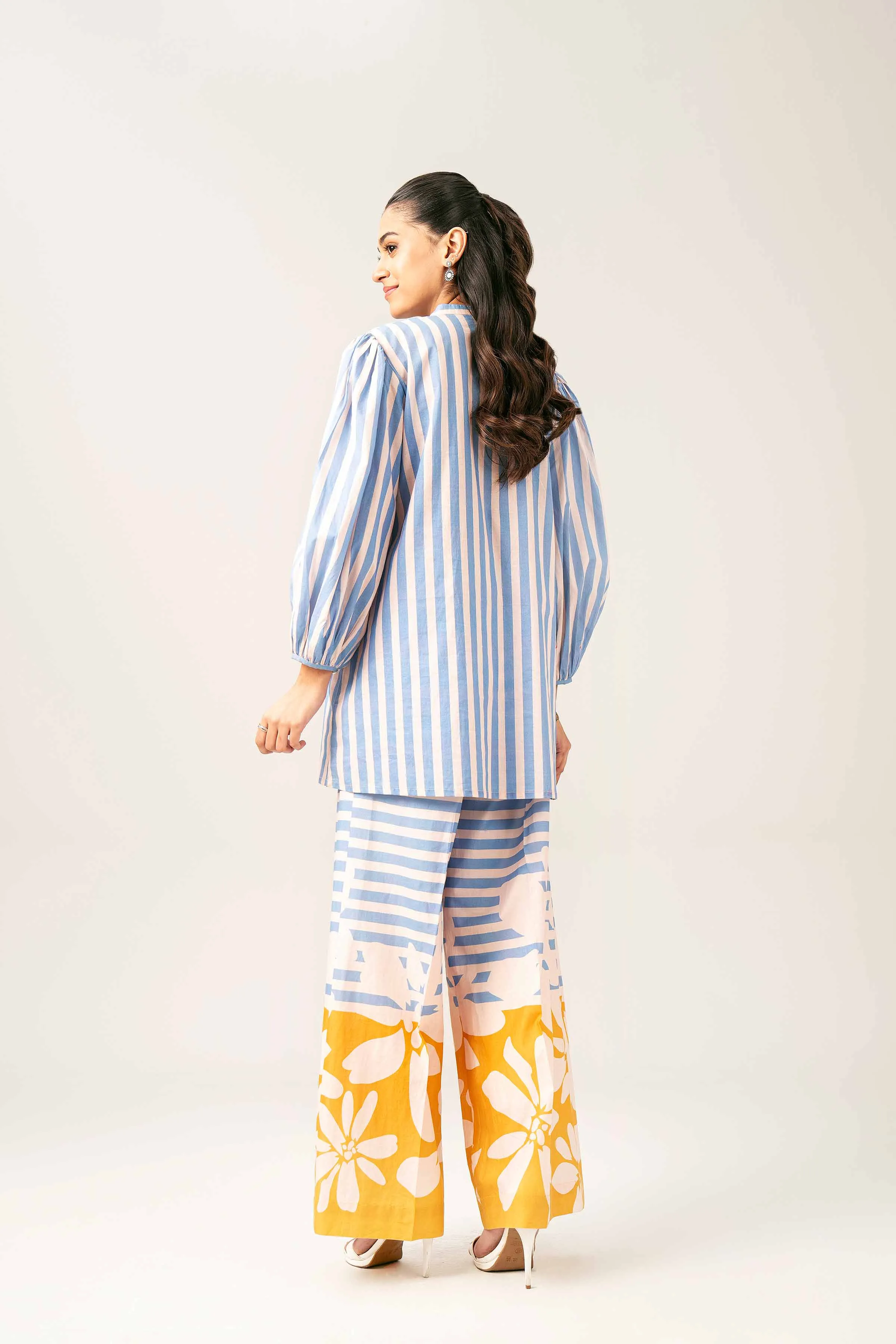 2 Piece - Printed Suit - AS25-46