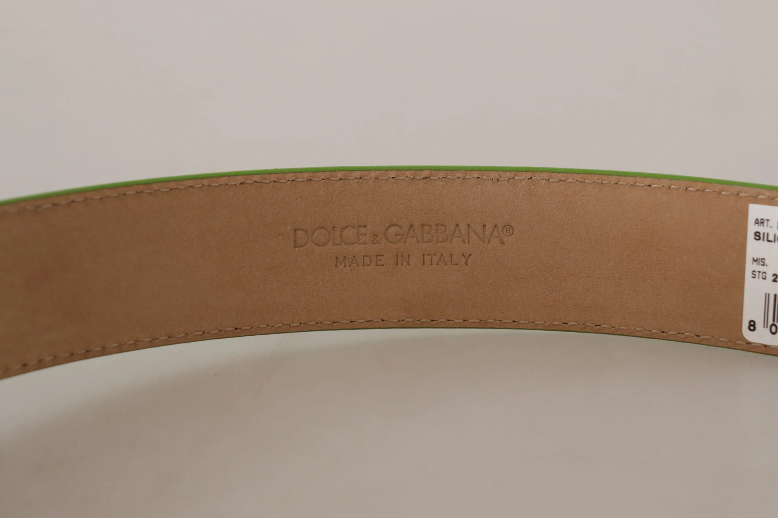 Chic Emerald Leather Belt with Engraved Buckle