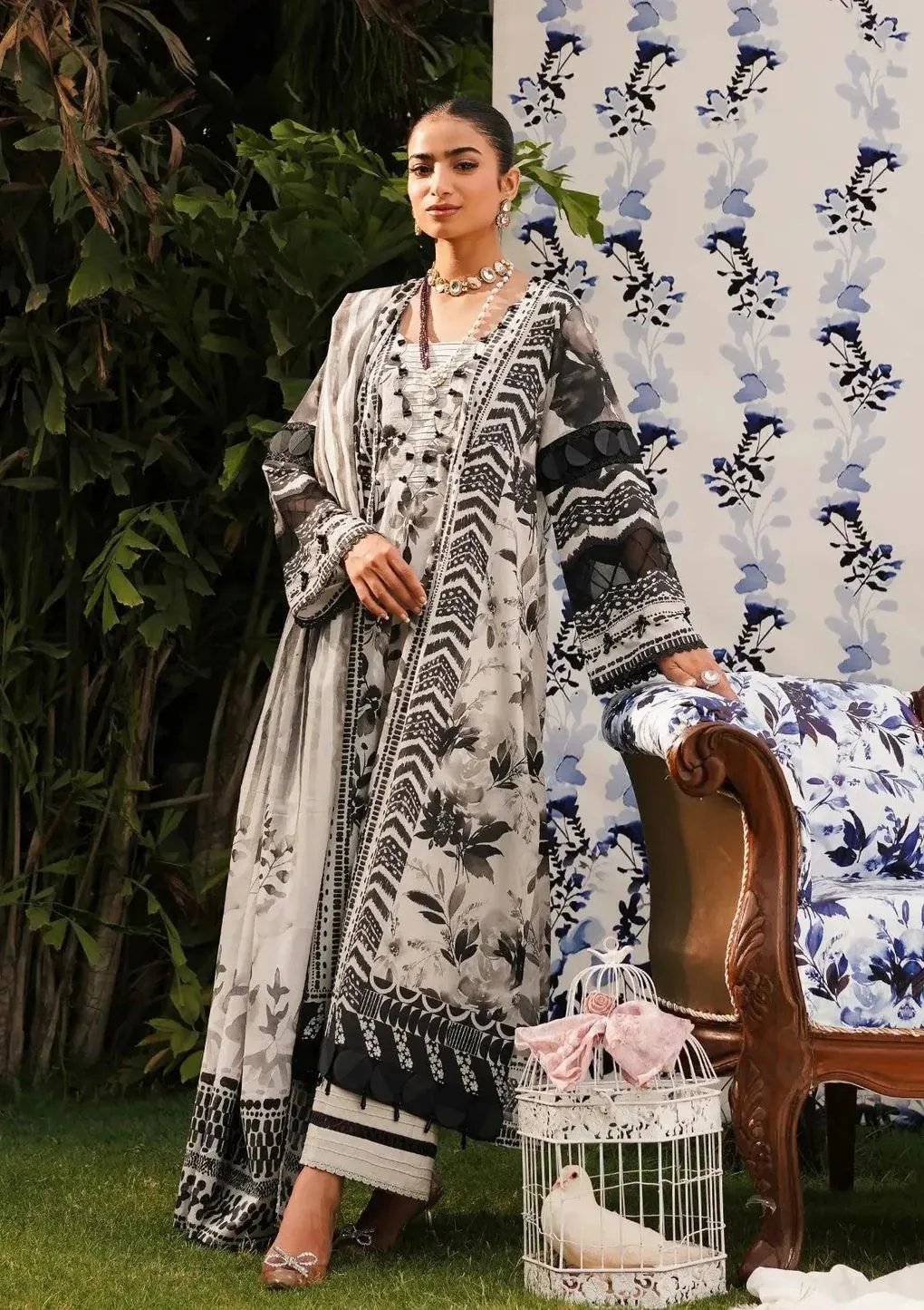 ELAF PRINTS BLACK BLOSSOM EEP-07B