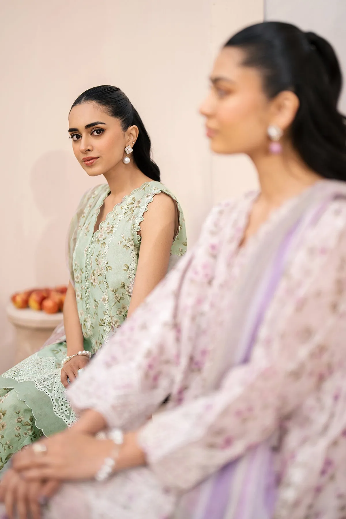 EMBROIDERED PRINTED LAWN UF-609