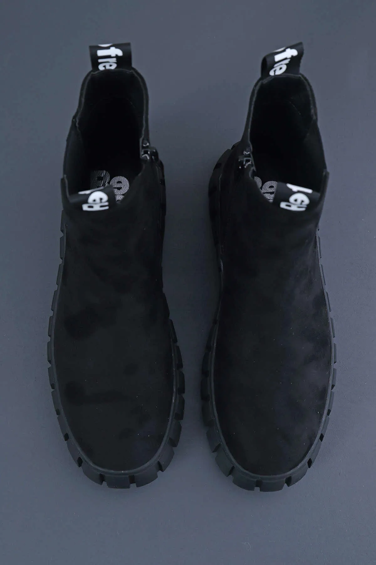 Leon Boots Black