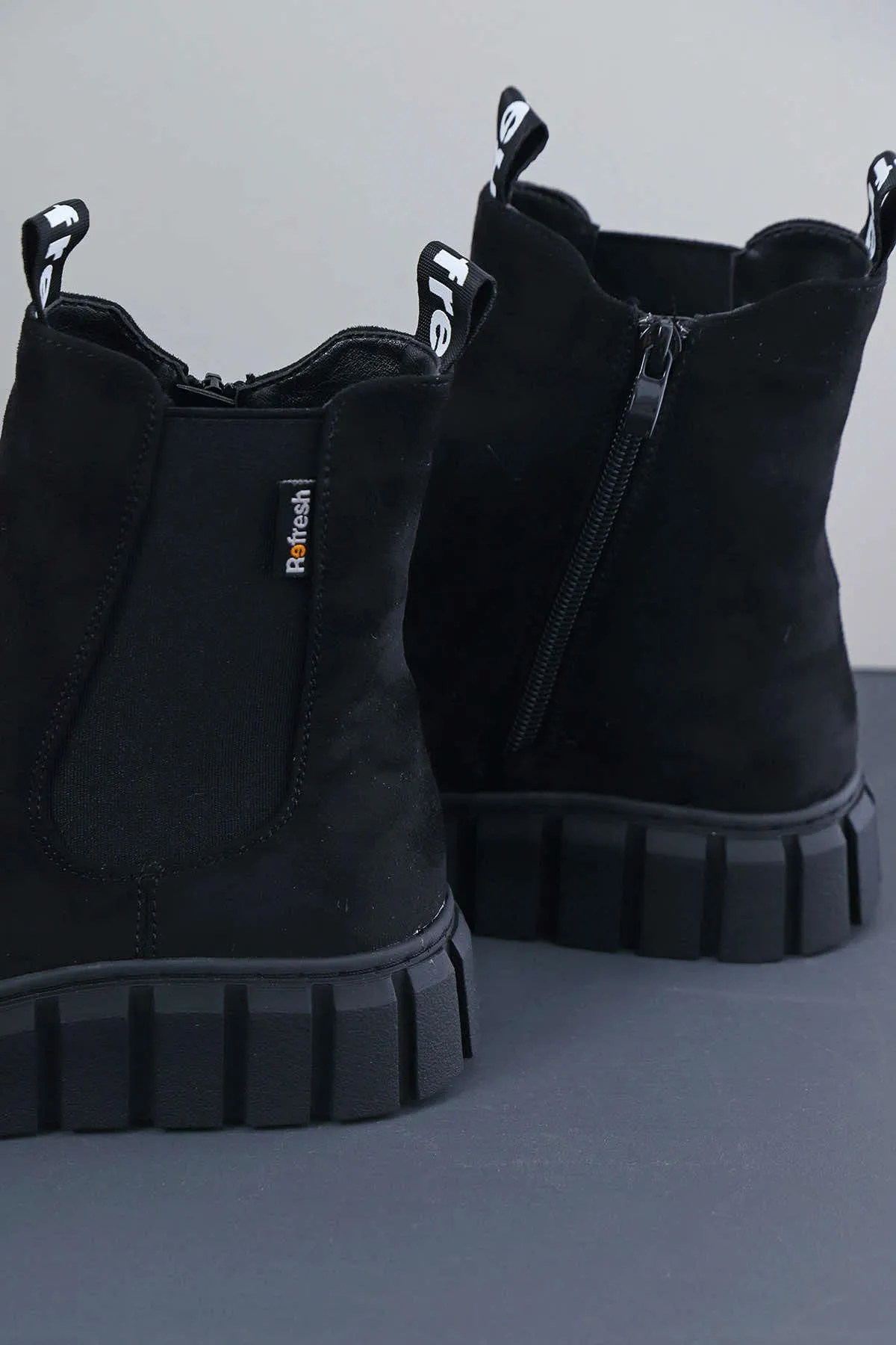 Leon Boots Black
