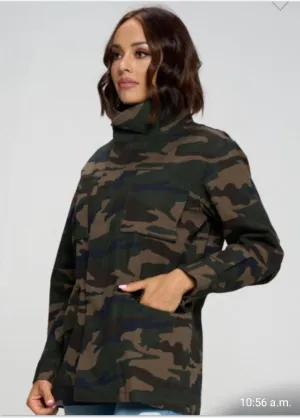 Long sleeve camouflage coat