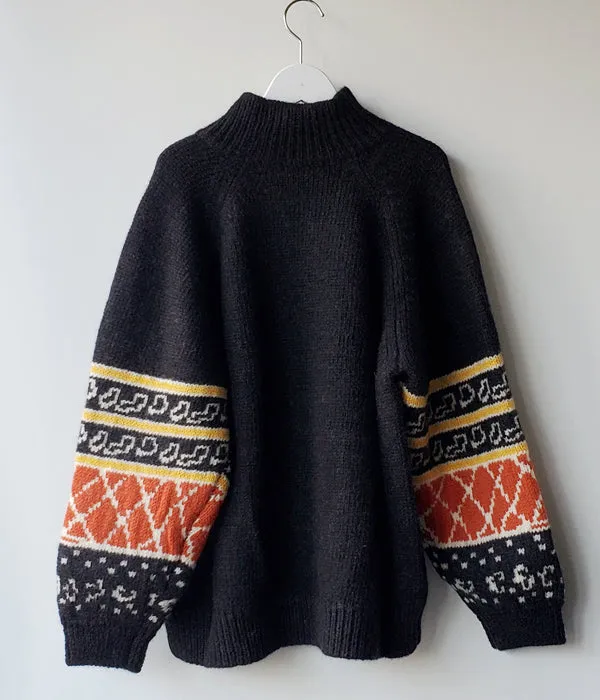 TAN/PAINTING JAQUARD PULLOVER(BLACK)